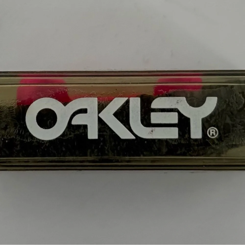 Oakley Razor Blade/Blade OEM Hot Pink‎ & Black Nose Piece Pre-Owned In Box